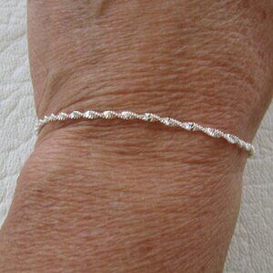Italian 925 Sterling Silver Twisted Magic Chain Bracelet - 2mm - NEW